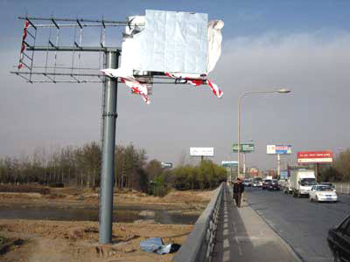 鋼結構廣告牌檢測